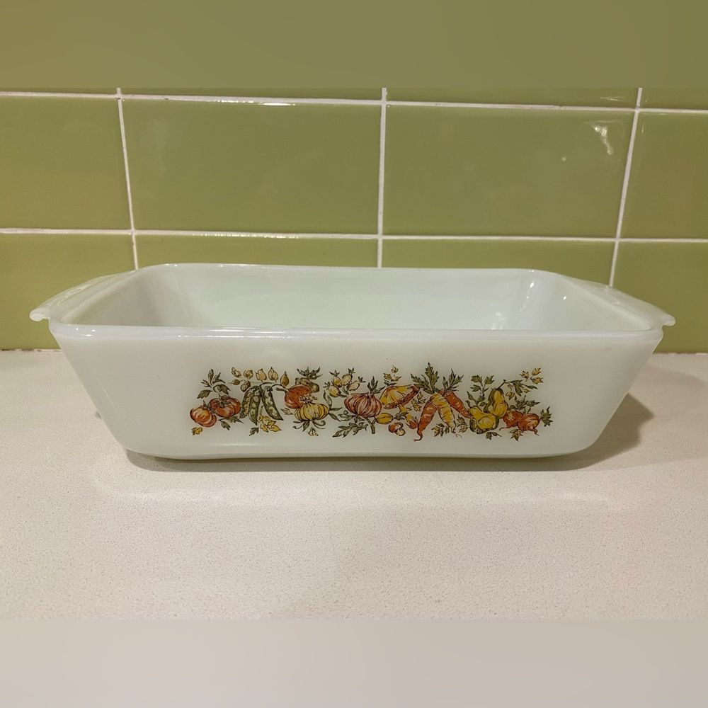 Anchor Hocking Fire‑King 1 Qt. Milk Glass Loaf Pan